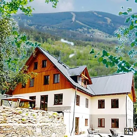 Aparthotel Rock-inn Rokytnice nad Jizerou