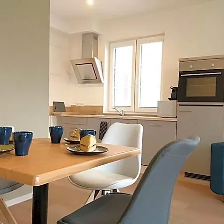 Rock-inn Aparthotel 4*